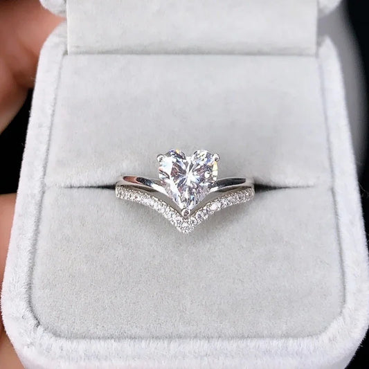 Sparkling Heart Ring Set